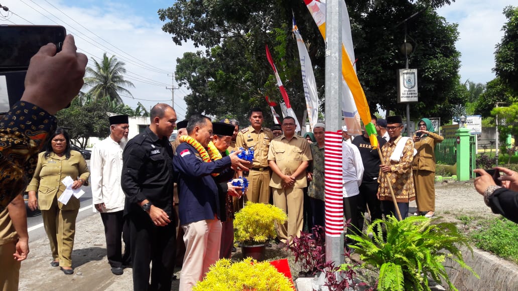 Pemkab Sergai Terima Bantuan 300 unit PJU-TS Dari Kementrian ESDM