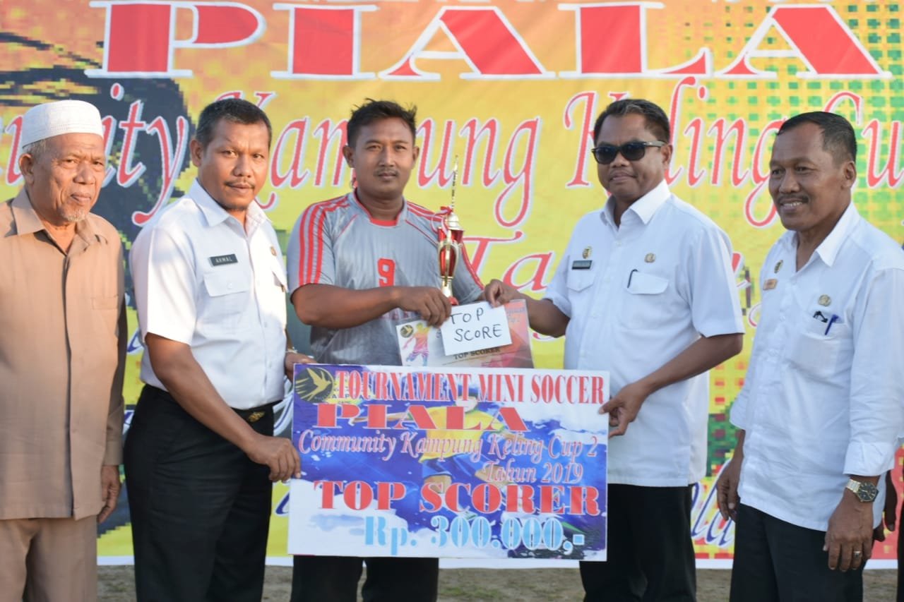Wabup Sergai Hadiri Penutupan Turnamen Bola Kaki Kampung Keling Cup II