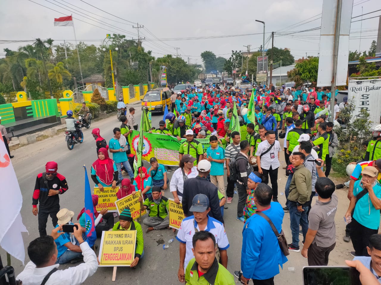 Tidak Ada Tanggapan, Serikat Buruh di Sergai Berikan Mosi Tidak Percaya Kepada Bupati Soekirman