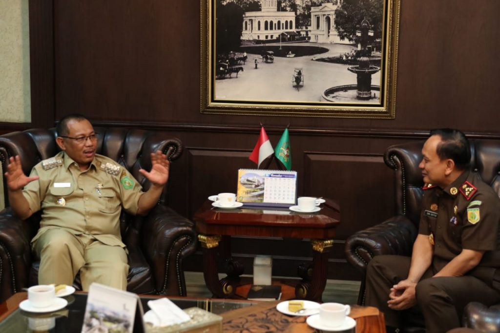 Kajari Tawarkan Pemko Medan Bentuk Tim Guna Data & Selamatkan Aset