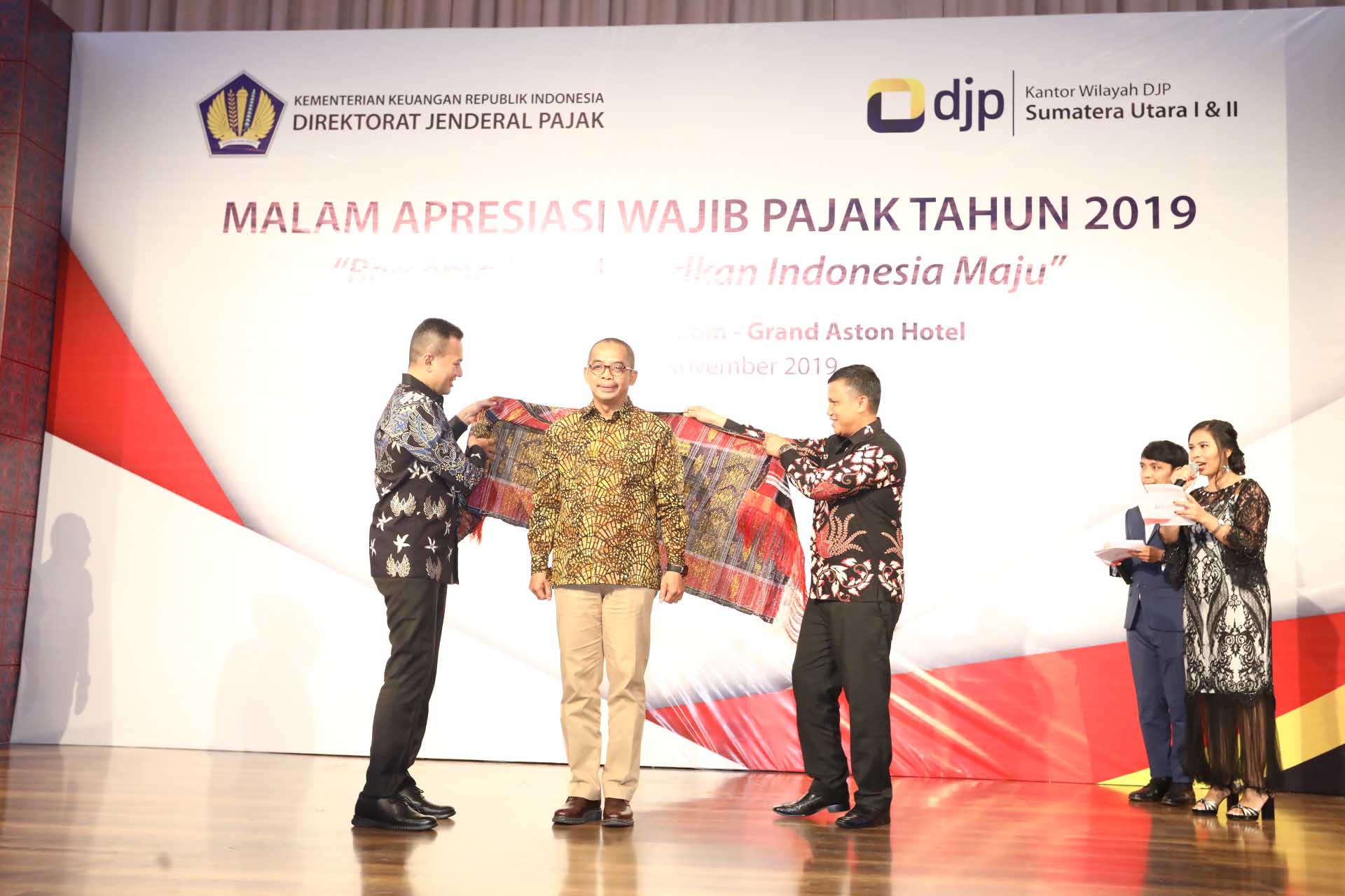 Malam Apresiasi Wajib Pajak,  Wagub: Kepatuhan Masyakat Bayar Pajak Dukung Pembangunan