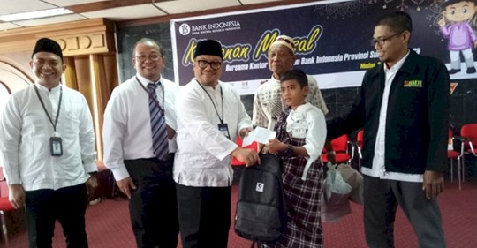 Bank Indonesia Bakti Sosial Khitan Massal 100 Anak