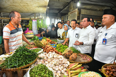Gubsu Sidak ke Pusat Pasar Medan,Harga Bahan Pokok Relatif Stabil