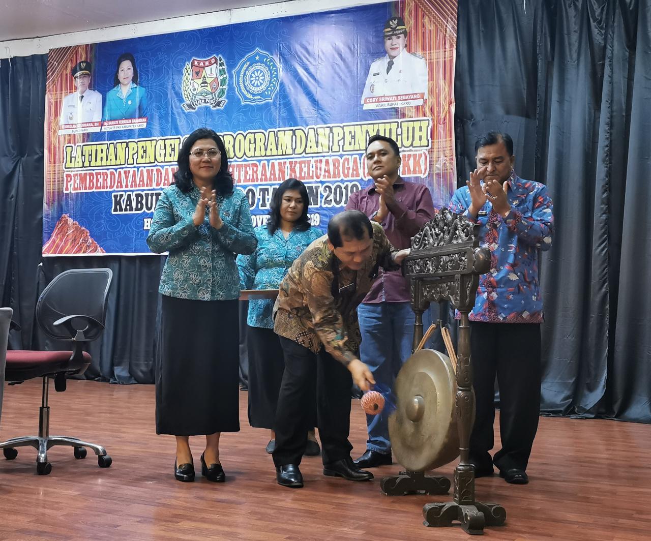Bupati karo buka pelatihan LP3PKK tahun 2019 Â 
