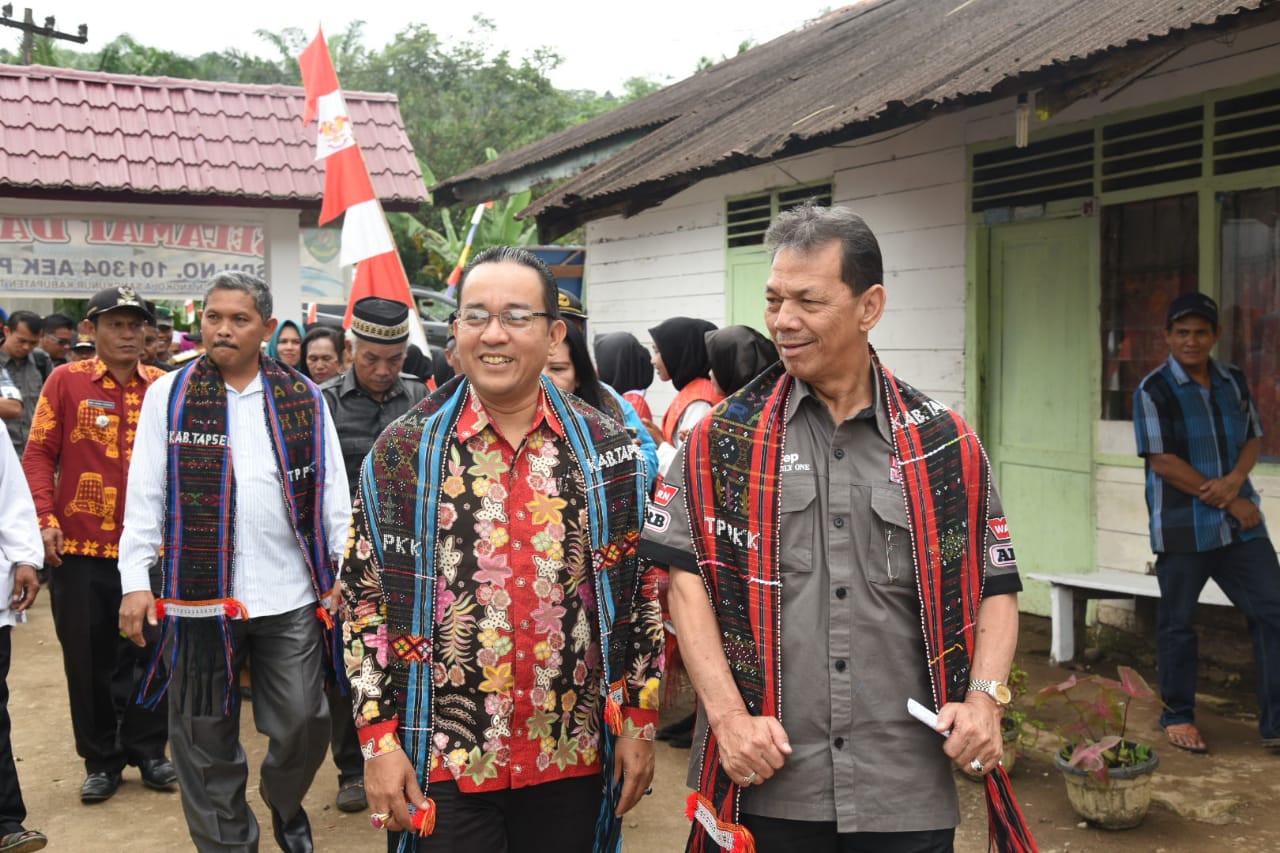 Tim Evaluasi Desa Binaan PTP2WKSS Provsu Kunjungi Desa Aek Pardomuan