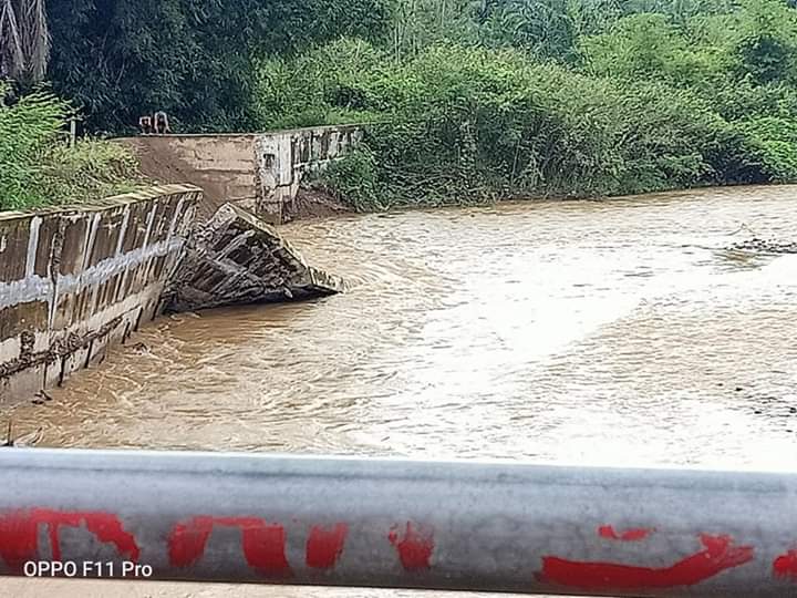 Baru Setahun Selesai, Proyek DPT Rp 3.4 Miliyar Sungai Galanggang Roboh