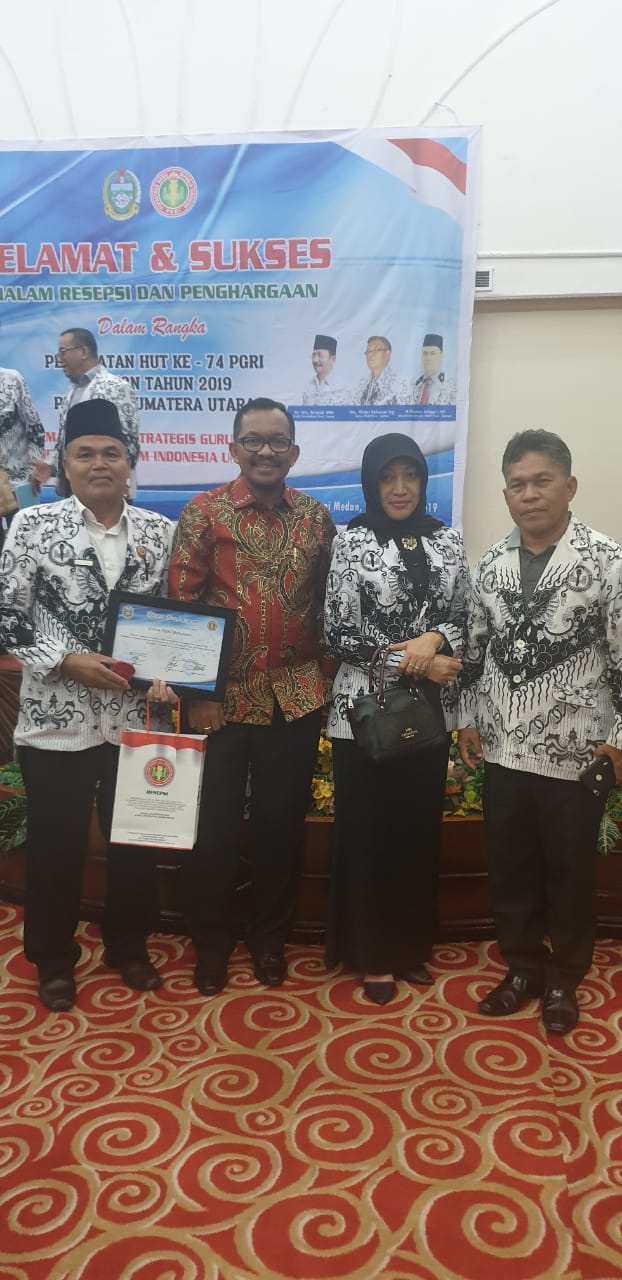 Plt Kadisdik Batubara Hadiri Malam Resepsi HGN, Ilyas Sitorus : 