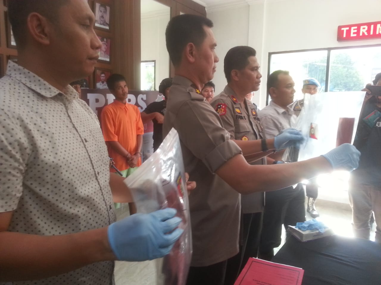 Kapolrestabes Medan Paparkan Pengungkapan Pembunuh Hasnul Nst