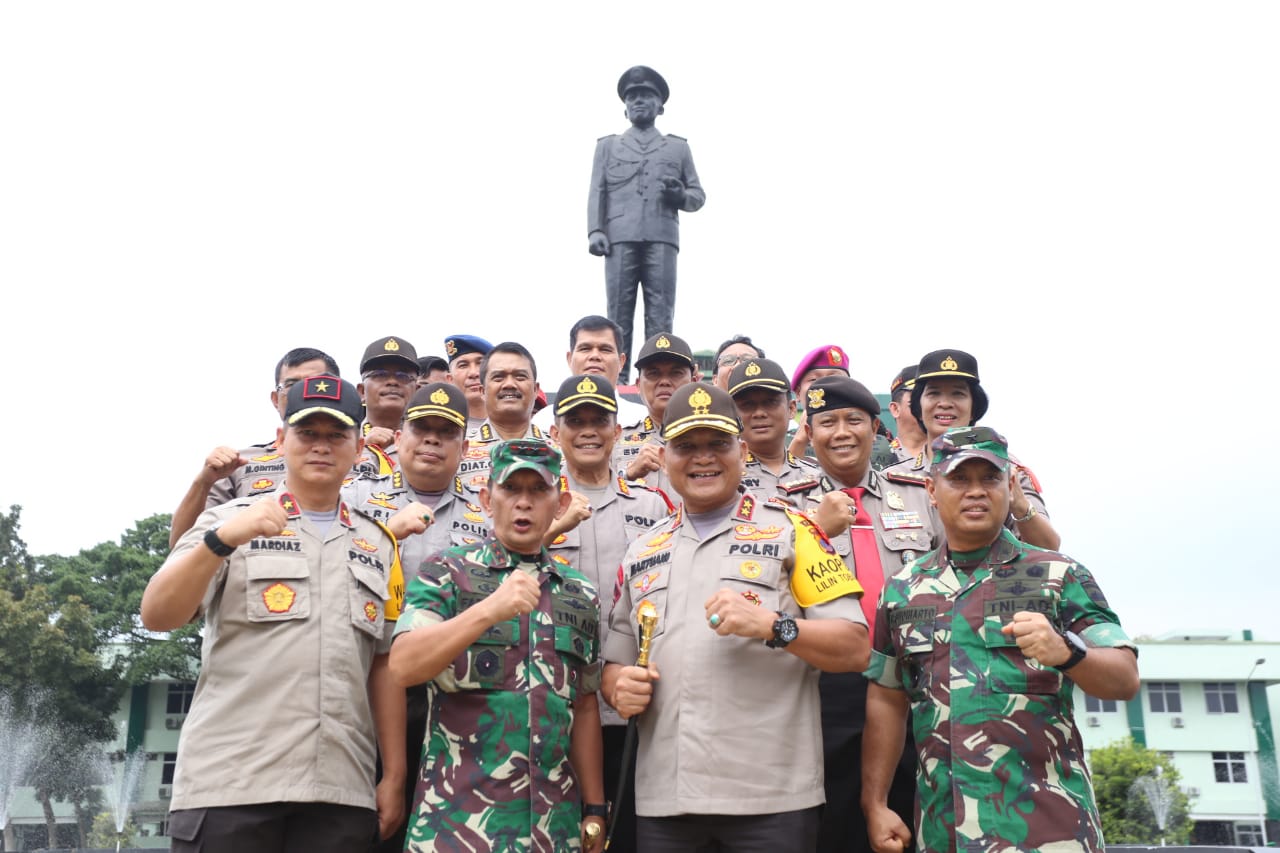 Kapolda Sumut dan Rombongan Bersilaturahmi ke Kodam I/BB