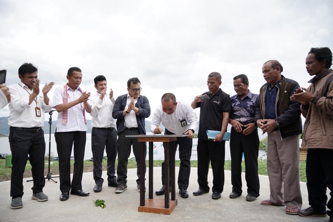 Berkomitmen Kembangkan Wisata Danau Toba, PLN Kembali Berikan Bantuan