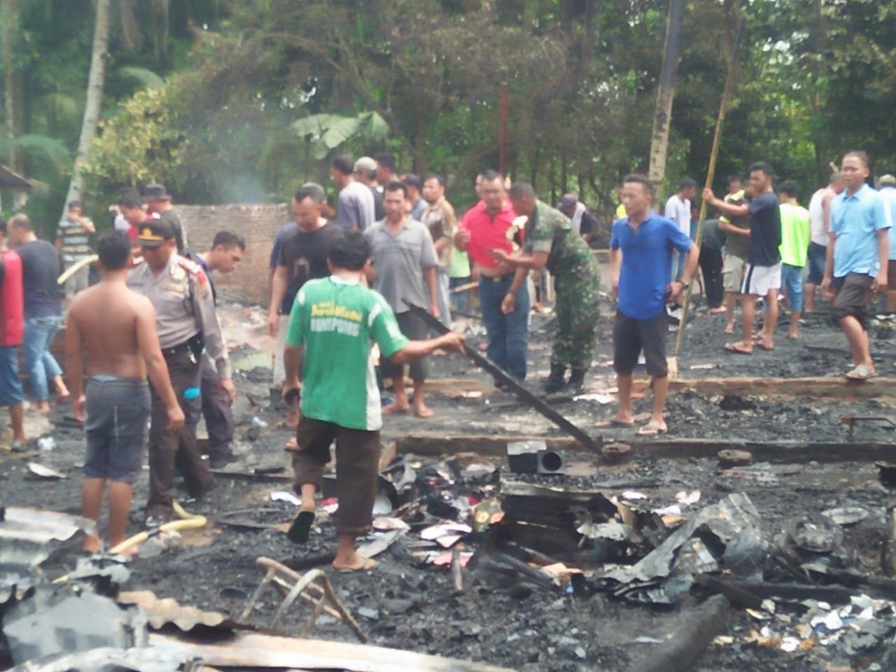 6 Rumah Dilalap Sijago Merah, 4 Tinggal Puing