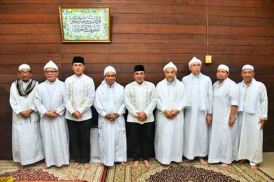 Gubernur dan Wagub Hadiri Peringatan  40 Hari Wafatnya Tuan GuruSyekh Hasyim Al-Syarwani