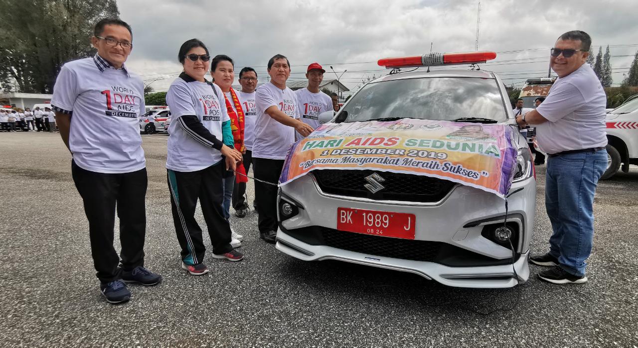 Bupati Karo Kampanyekan Bahaya HIV /AIDS Keliling Kota Kabanjahe