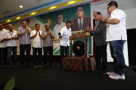 Majukan Olahraga Taekwondo,  Ijeck Ingin Jumlah Pelatih Berkualitas Ditambah