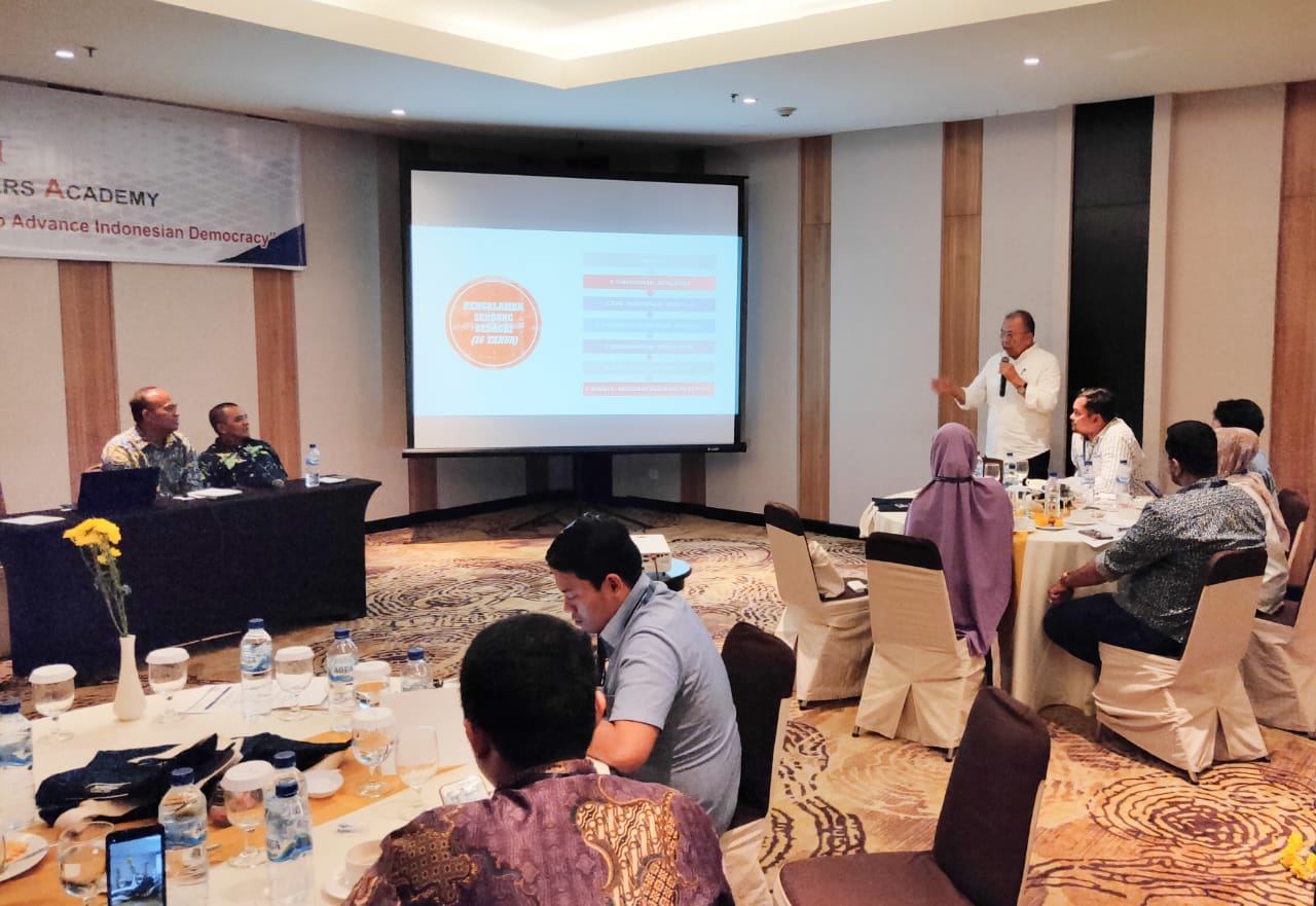 Bupati Soekirman Keynote Speaker Emerging Leader Academy IRI Indonesia