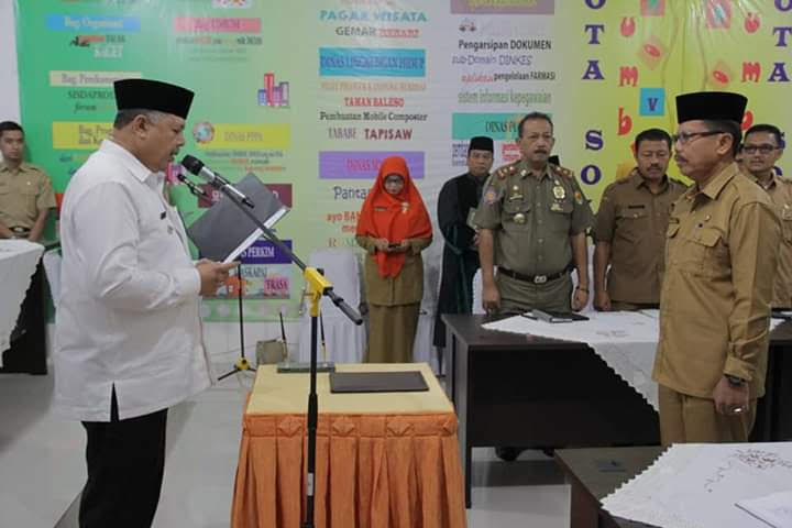 Drs. Nova Elfino Dilantik Jadi Sekretaris Daerah Kota Solok