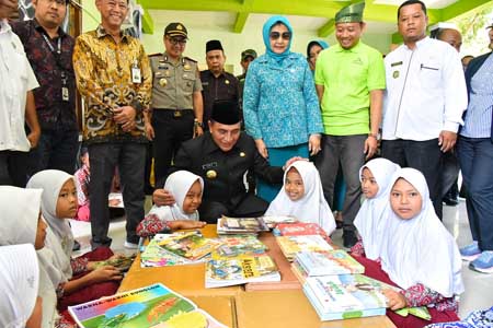 Gubsu Edy Kagumi Agrowisata Paloh Naga