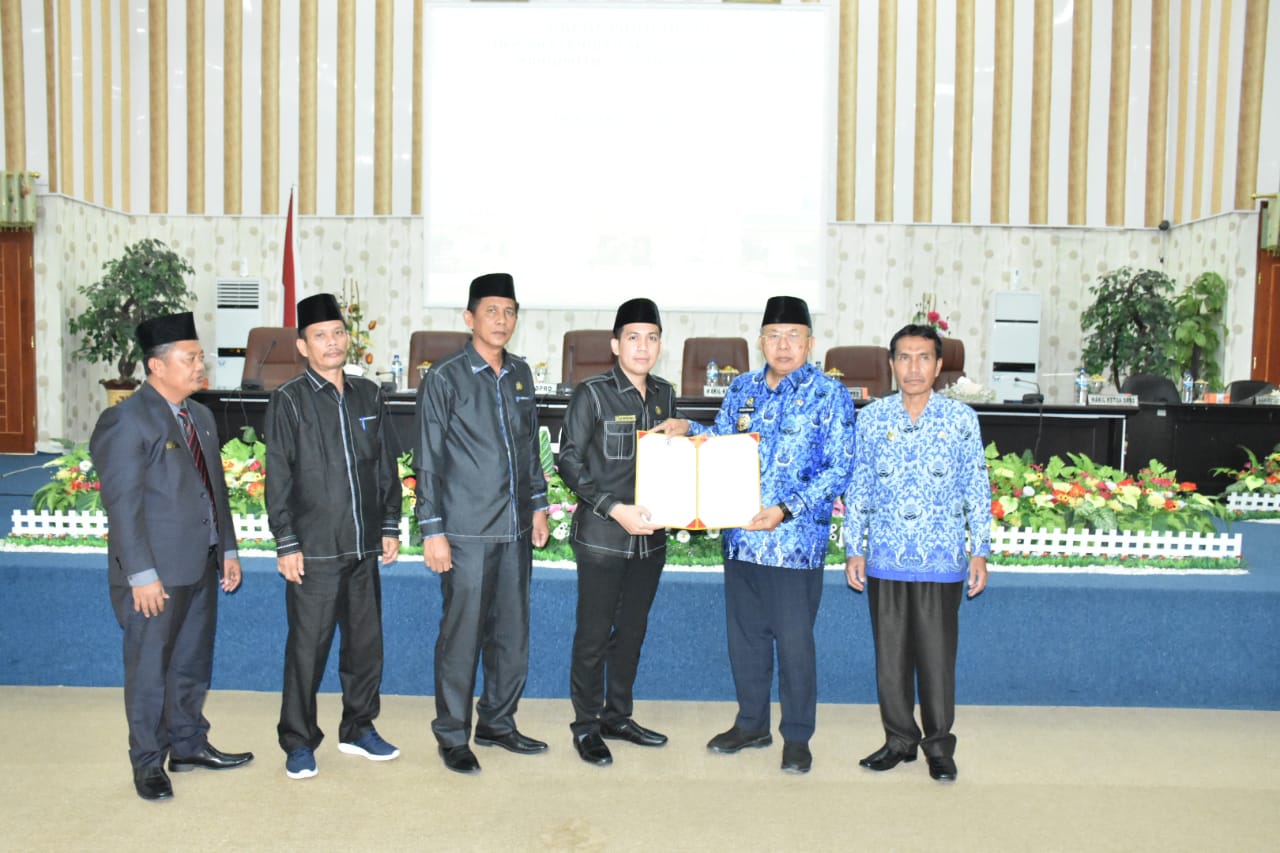 Bupati Sergai Hadiri Paripurna DPRD Bahas 3 Agenda