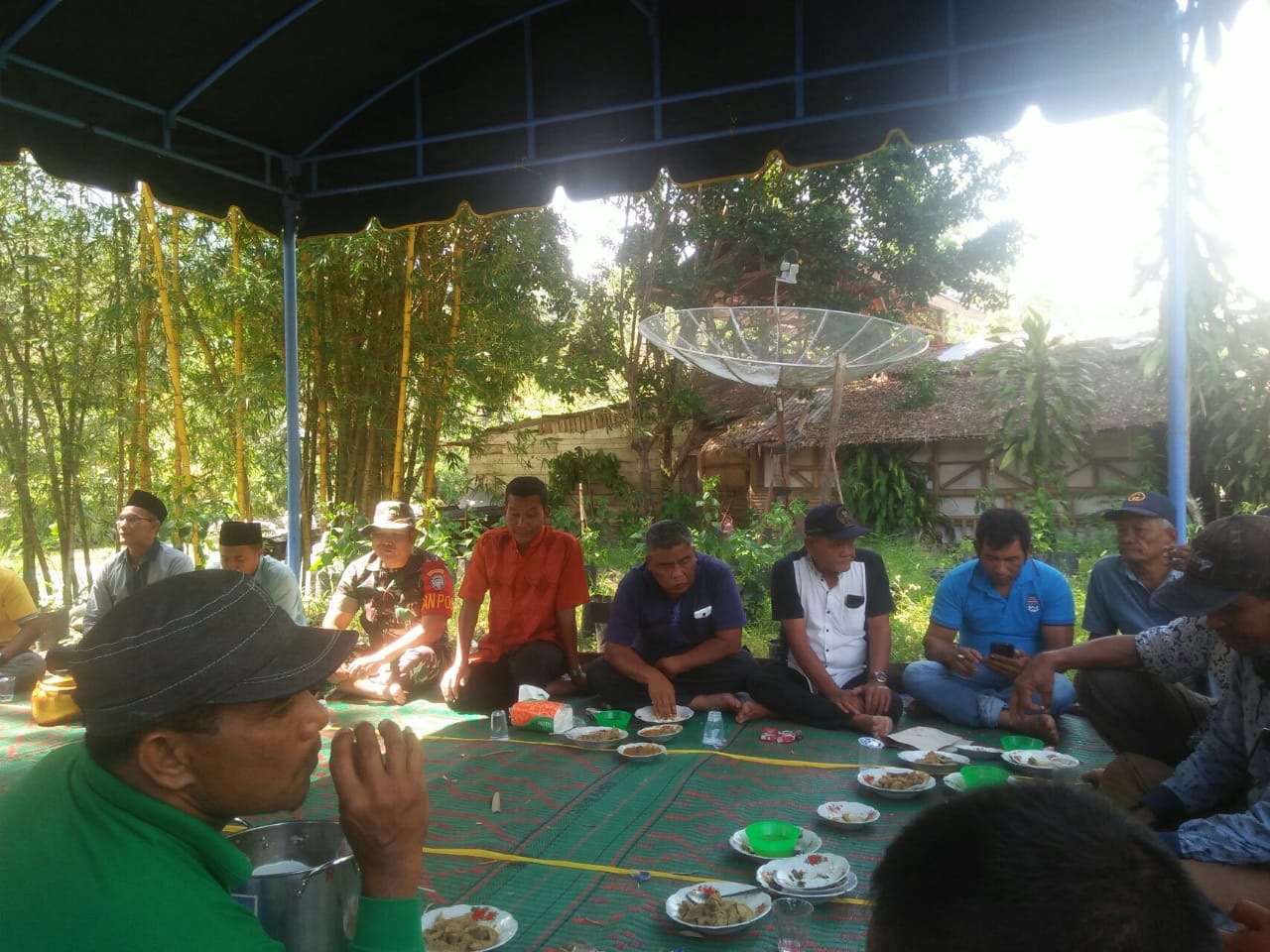 Menyambut Tahun 2020, Muspika Putri Betung Bersama Keluarga Berlibur di Serkil