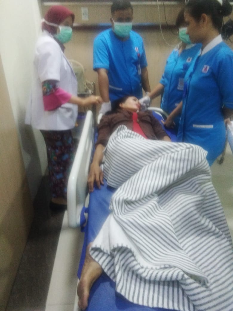 Kapolrestabes Medan Jenguk dan Doakan Istri Wartawan Usai Menjadi Korban Lakalantas