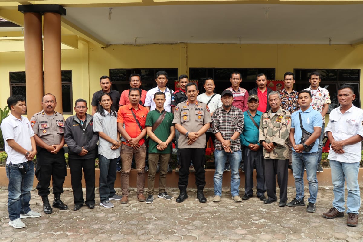 Jalin Silaturahmi Kapolres Pakpak Bharat Tatap Muka Bersama Insan Pers