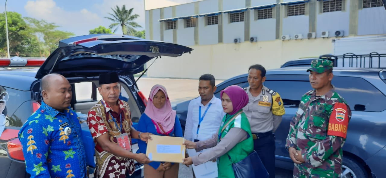 Camat Pantai Labu Jemput Jenazah TKI Asal Desa Rantau panjang