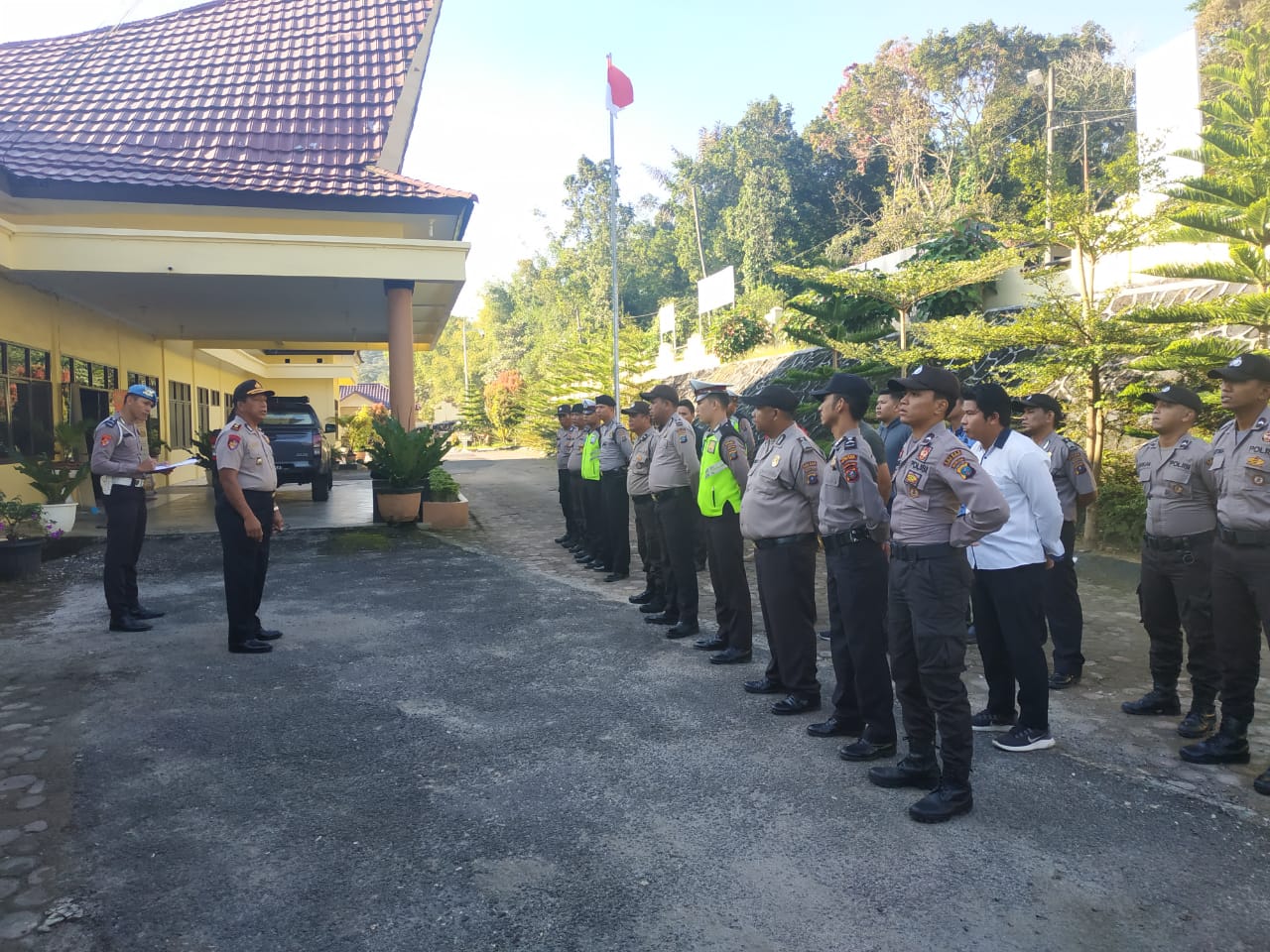 Polres Pakpak Bharat Siagakan Personil Perayaan Tahun Baru Imlek