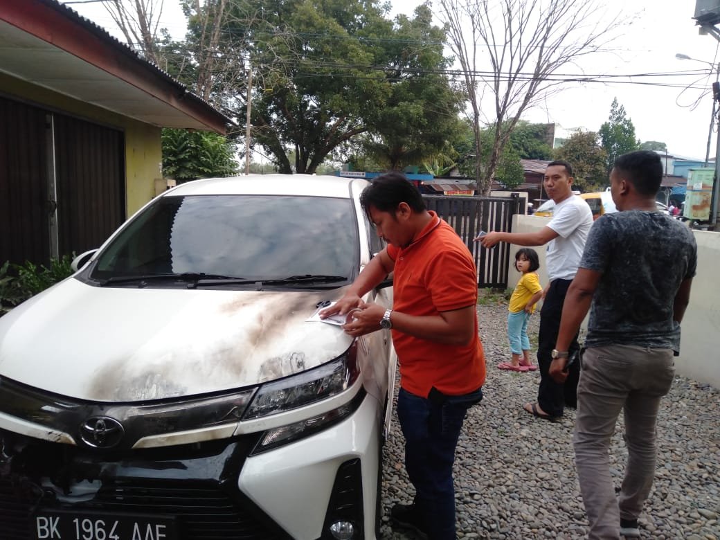 Polsek Sunggal Lidik Kasus Pengrusakan dan Pembakaran Mobil