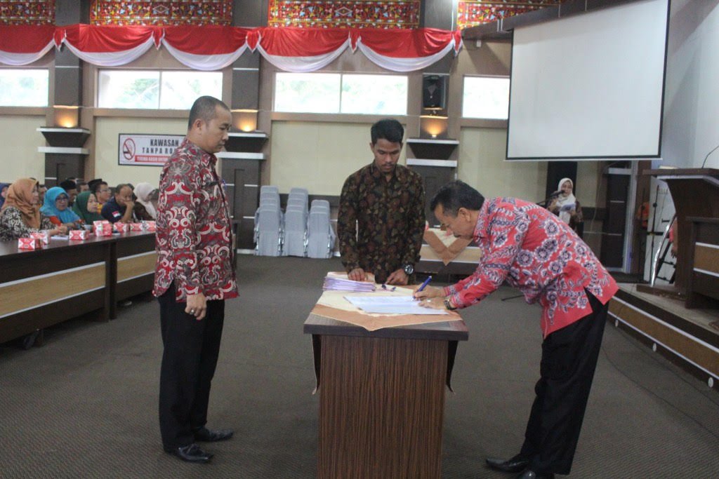 Jabatan Pejabat Administrator Eselon IV Dilingkup Sekretariat Daerah Kabupaten Solok Diserah Terimakan, Ini Nama-namanyaÂ 