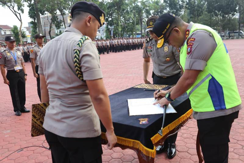 Kapolda Sumut Pimpin Pelaksanaan Penandatangan Pakta Integritas