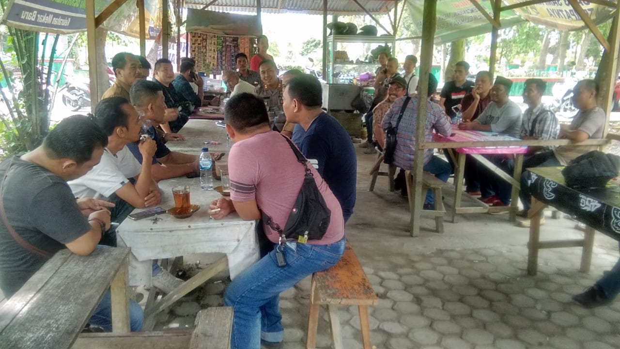 Pejabat Tinggi Asahan Kunjungi Warung Jurnalis