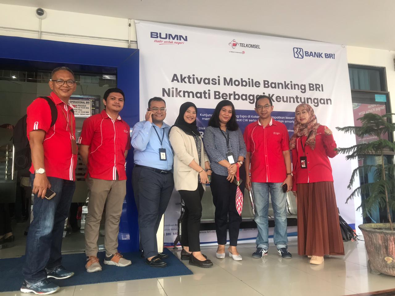 Telkomsel Hadirkan Paket Device Bundling di BRI Expo