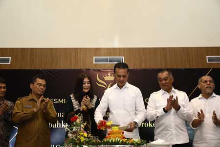 Resmikan Stroke Center,  Wagub Harapkan Peningkatan  Kualitas Pelayanan Kesehatan