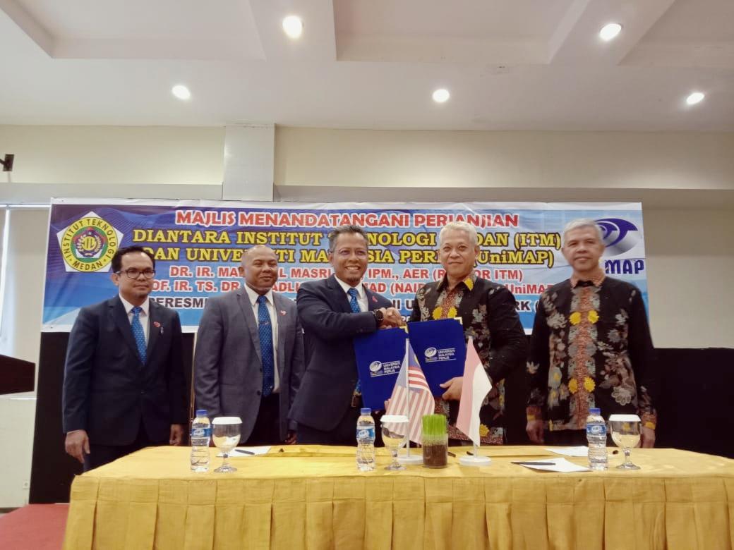 Dr Mahrizal MasriÂ  Dikukuhkan Sebagai Ketua Alumni UniMAP