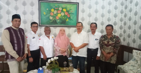 LIPPSU- Yayasan Daun Sirih Gelar Dialog Sejarah Kesultanan Pantai Timur