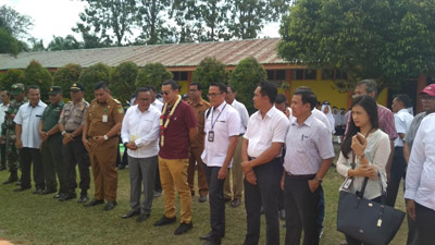 Arya Sinulingga Berkunjung Ke SMP/SMA Yapeksi PTPN.II Sawit Seberang