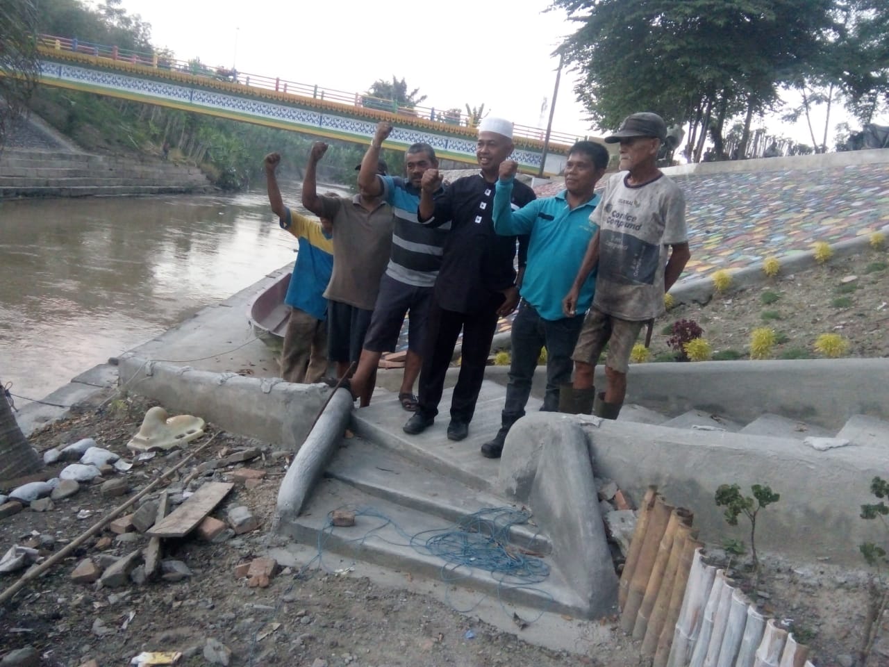 Kades Bandar Khalipah Suparyo SH : 