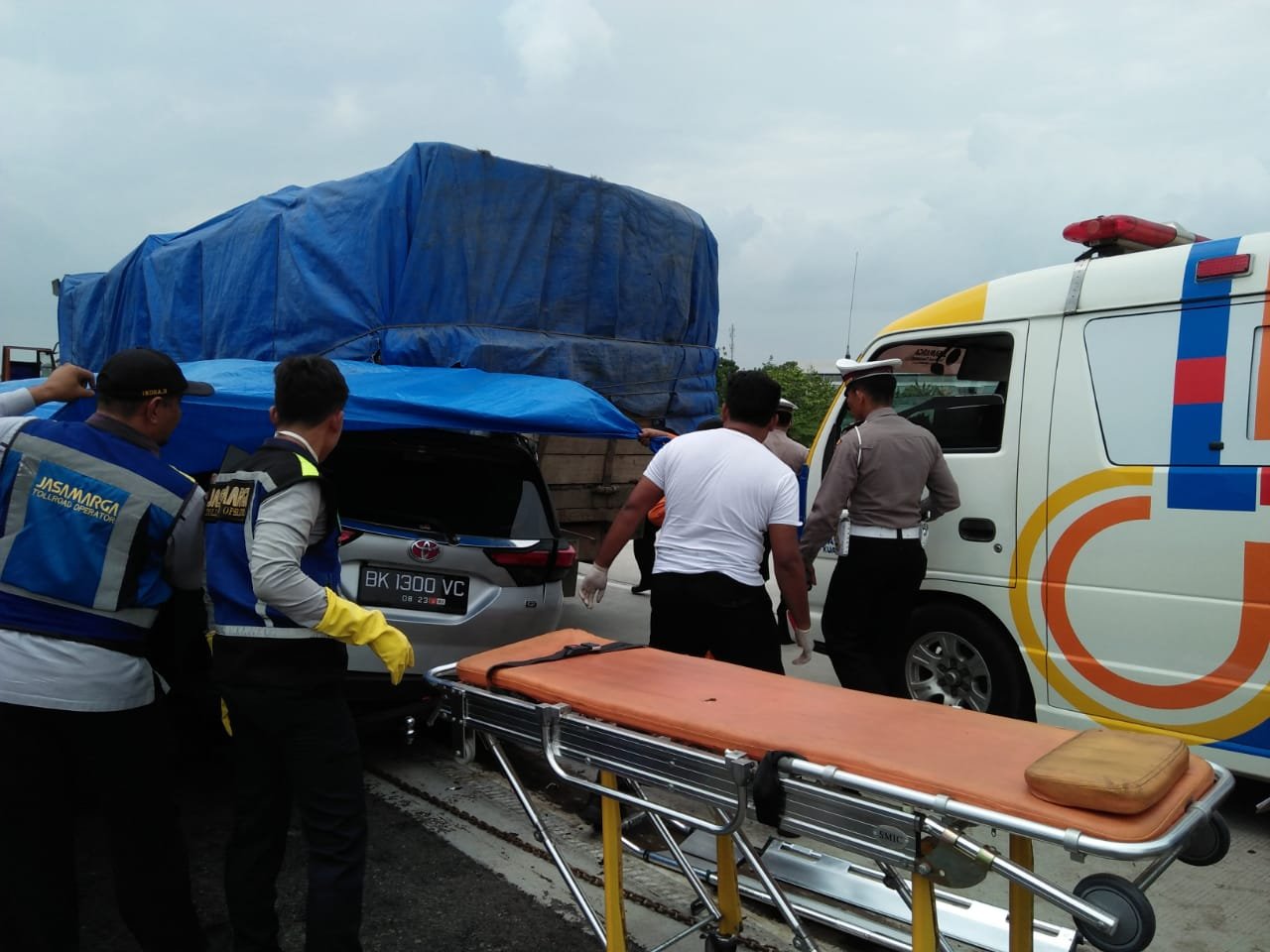 Seruduk Mobil Truk Pengemudi Toyota Rush Muhammad Nawawi Tewas Ditempat