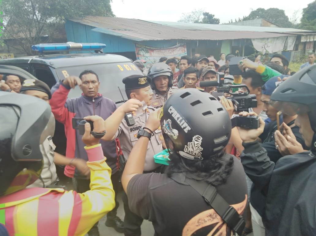 Satsabhara Polrestabes Medan GKN di Perumnas Mandala dan Jalan Jati, 8 Orang dan Shabu Diamankan