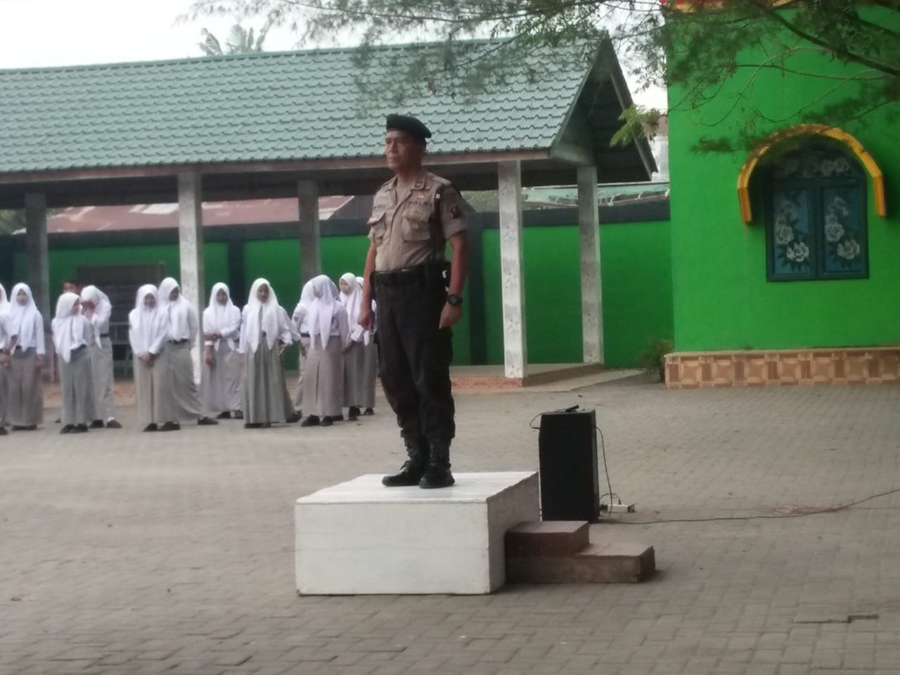 Polsek Batang kuis Polres Deli Serdang  Â â€œ Police Go To School 