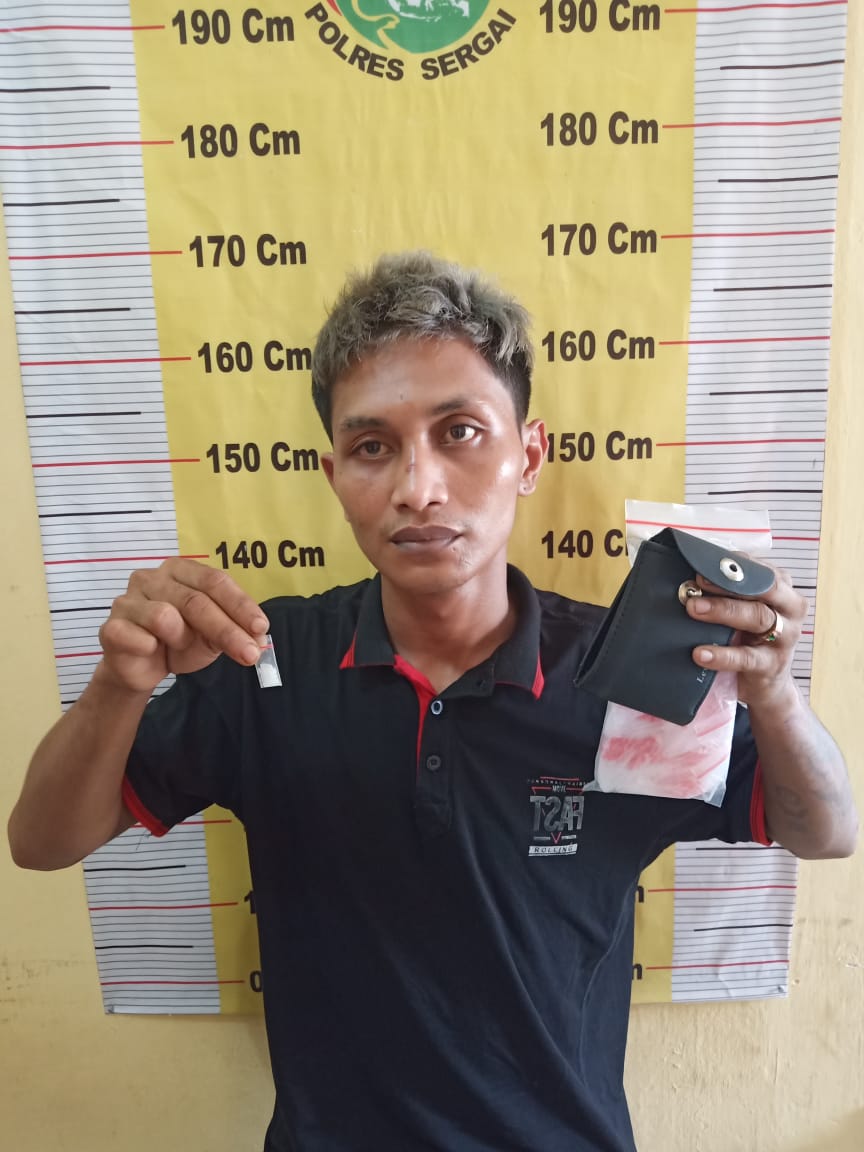 Lagi dirumah Mertua, Pengedar Sabu Kuala Bali Dibekuk Satres Narkoba Polres Sergai