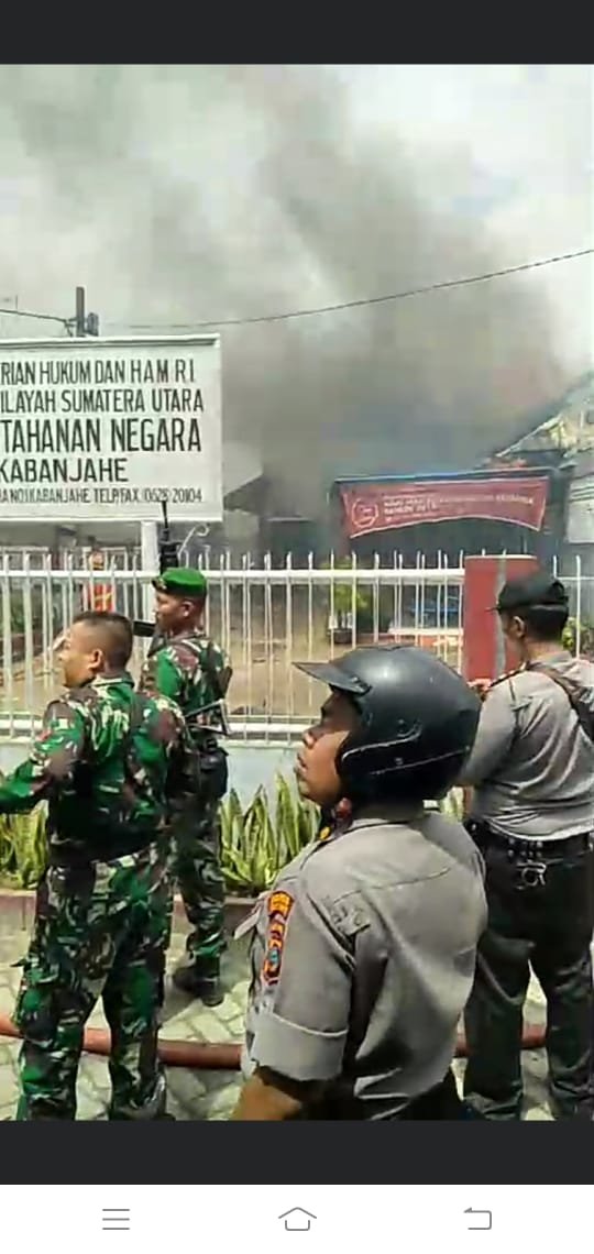 Kerusuhan di Lapas Kabanjahe Kab Karo Sebagian Gedung Terbakar,Â Kapolda: Karena Over Kapasitas