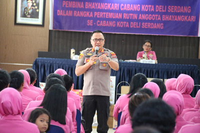 Hadiri Arisan Bhayangkari, Ini Kata Kombes Pol Yemi