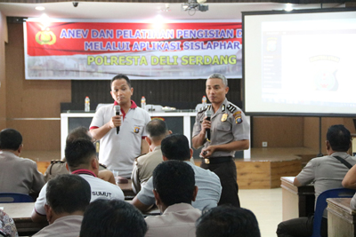 Tingkatkan Pelayanan Kepada Masyarakat, Polresta Deli Serdang Gelar Pelatihan Penggunaan Aplikasi Sislaphar Mabes Polri