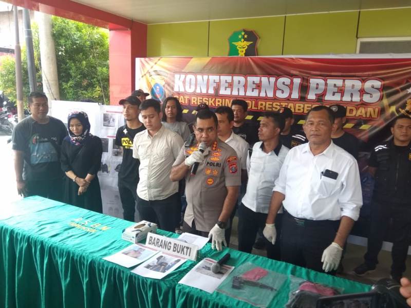 Polrestabes Medan Tembak Mati DPO Pembunuh Guru Agama