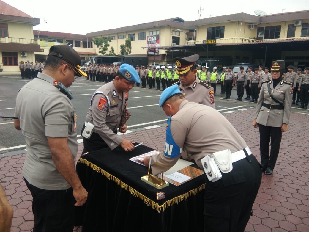 Kapolrestabes Pimpin Sertijab Kasat Lantas Polrestabes Medan