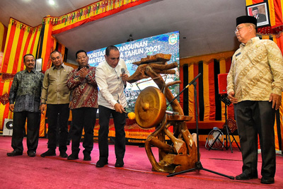 Pra Musrenbang Pantai Barat, Gubsu Sebut Masih Banyak yang Jongkok di Sungai