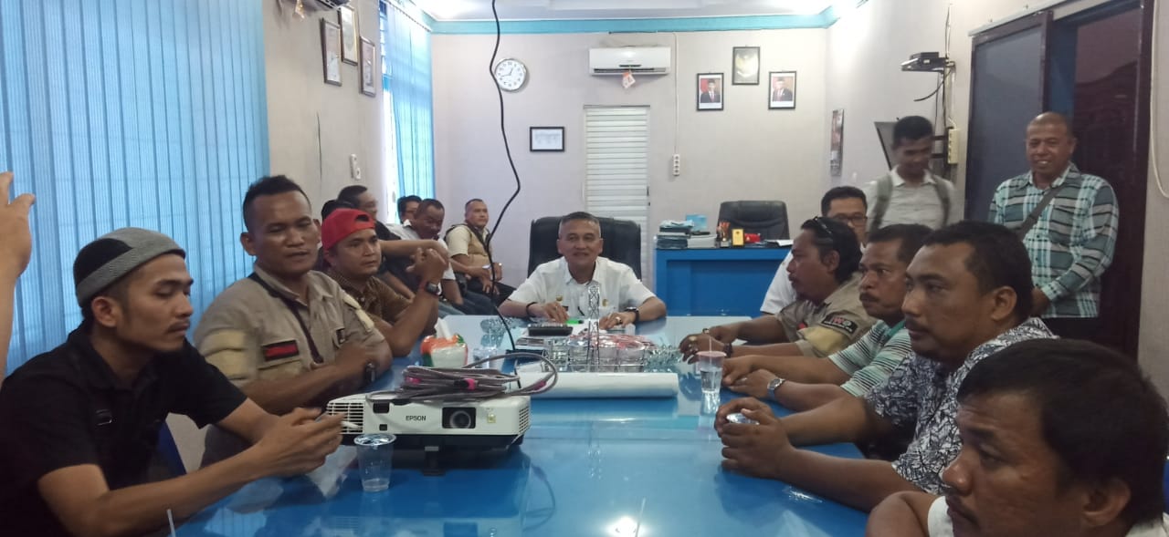 Puluhan Wartawan Lakukan Aksi Unras Ke Diskominfo Terkait Arogansi Kadisdik Asahan