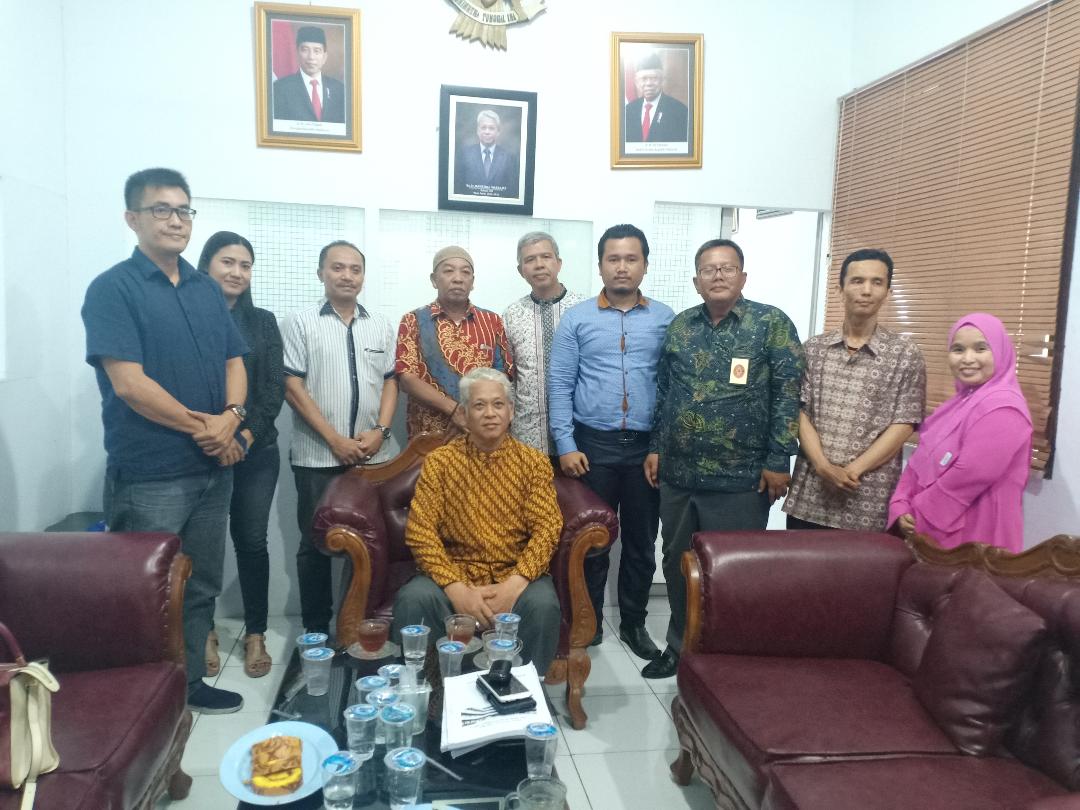 Rektor ITM Dr Ir Mahrizal Masri Diberhentikan, Siap Lakukan Perlawanan Hukum