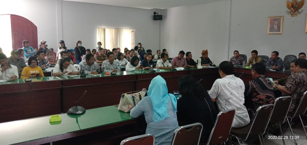 Wakil ketua DPRD  Sastro joyo : Minta ke Bupati segera  copot kadis Dikjar Elpiani Sitepu